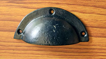 Culzean Black Kitchen Cabinet Cup Handle and Pull