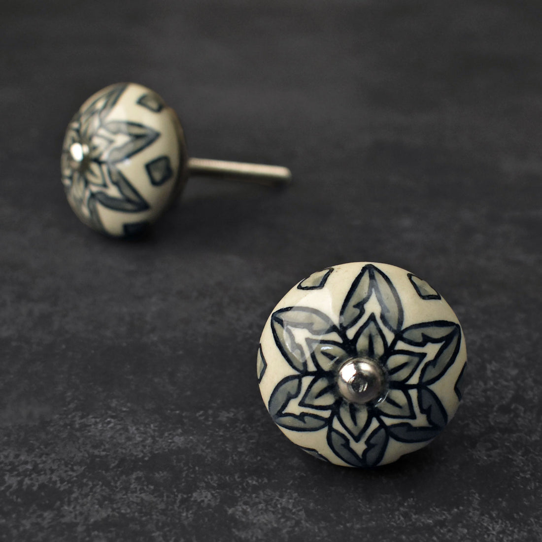 Lunaria Grey Flower Ceramic Furniture Knob