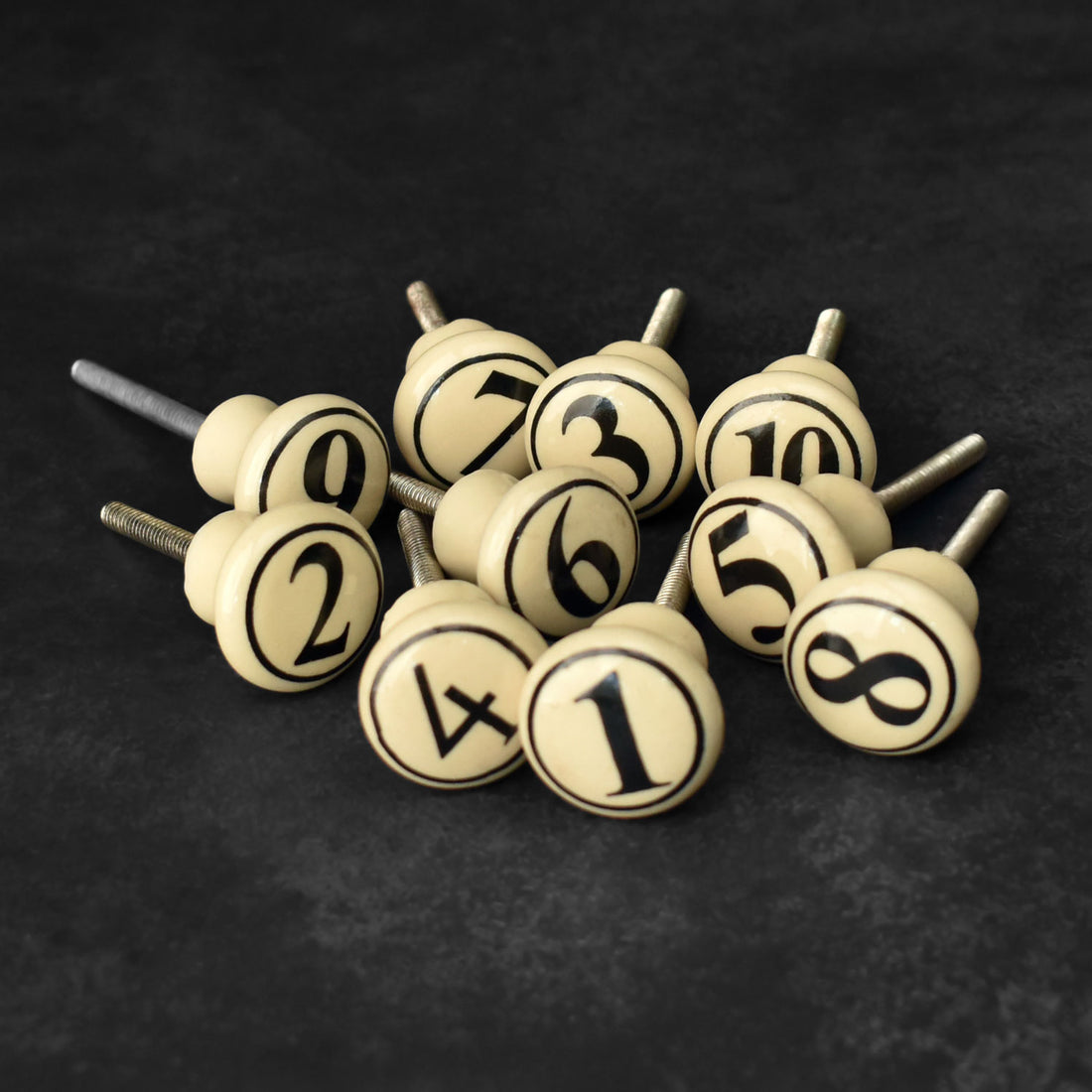 Numera Small Ceramic Numbers Knob