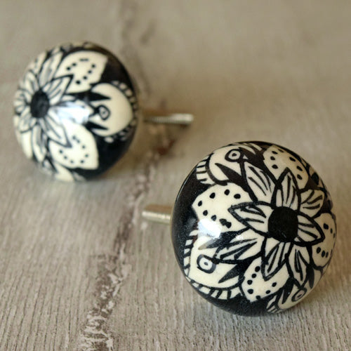 Zardozi Handpainted Black Ceramic Drawer Knob Pull