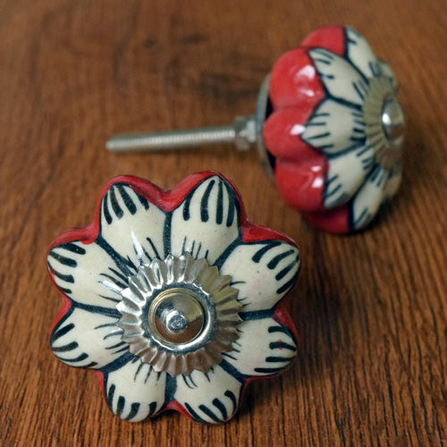 Cuerda Floral Ceramic Cabinet and Drawer Knob
