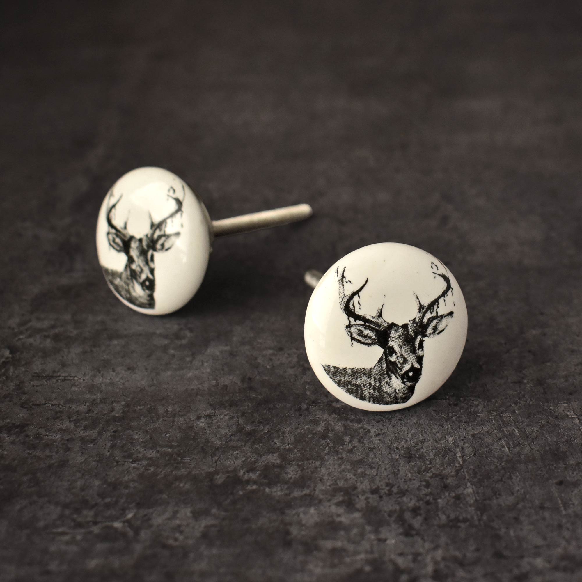Valor Deer Kids Ceramic Cabinet Knob