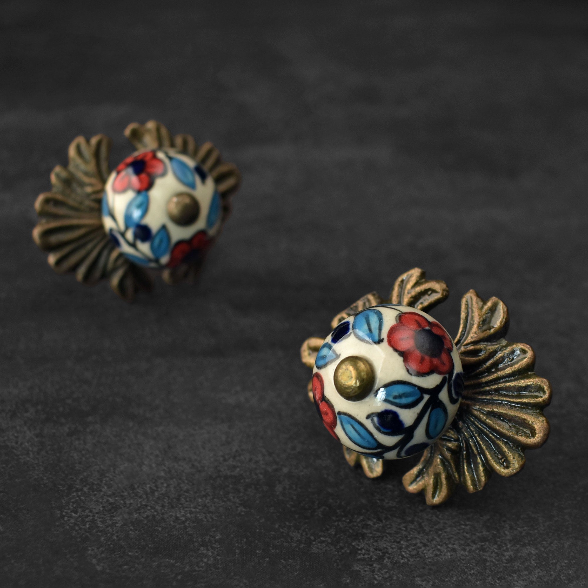 Iverna Ceramic Cabinet Dresser Knob with Backplate