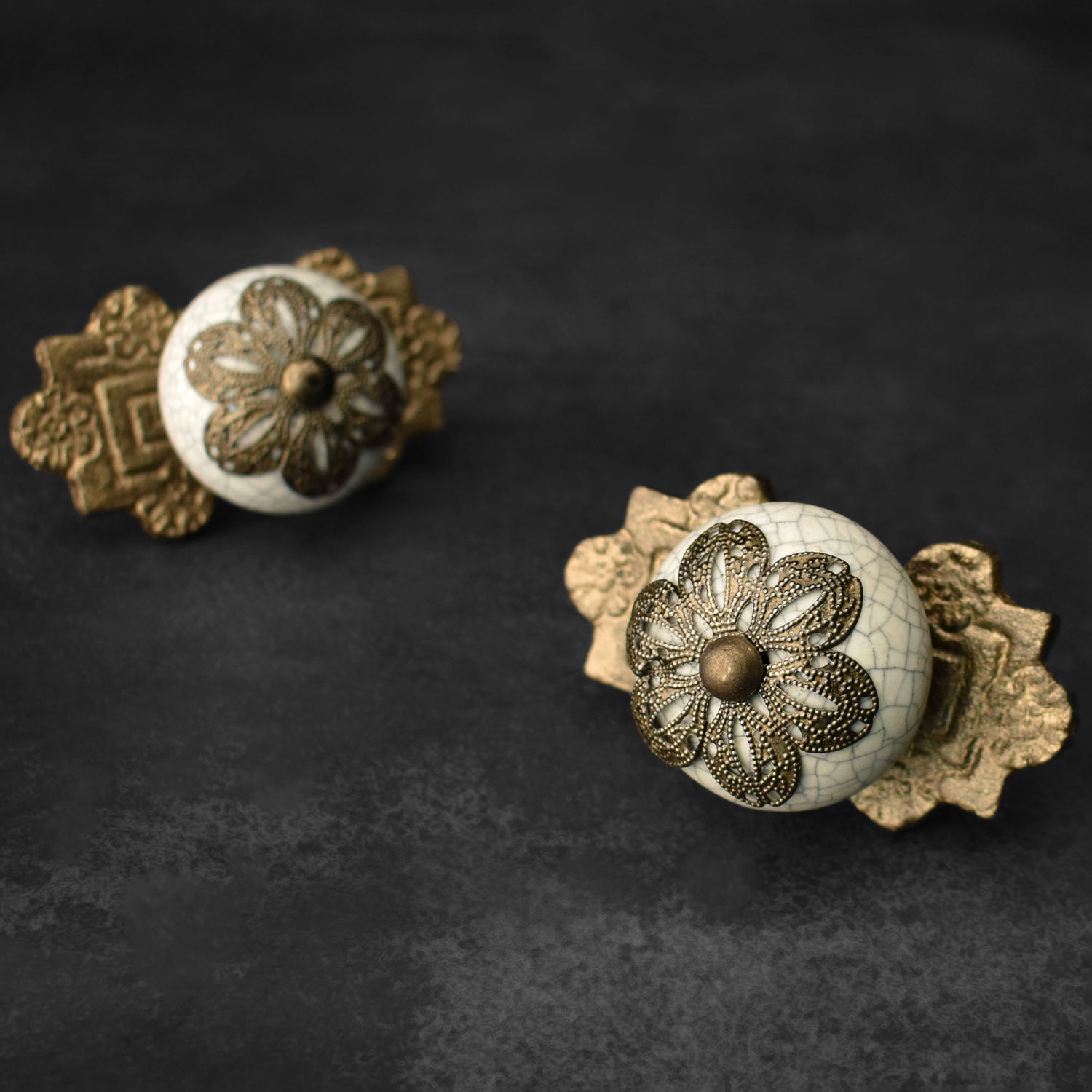 Cavendish Ceramic Cabinet Dresser Knob