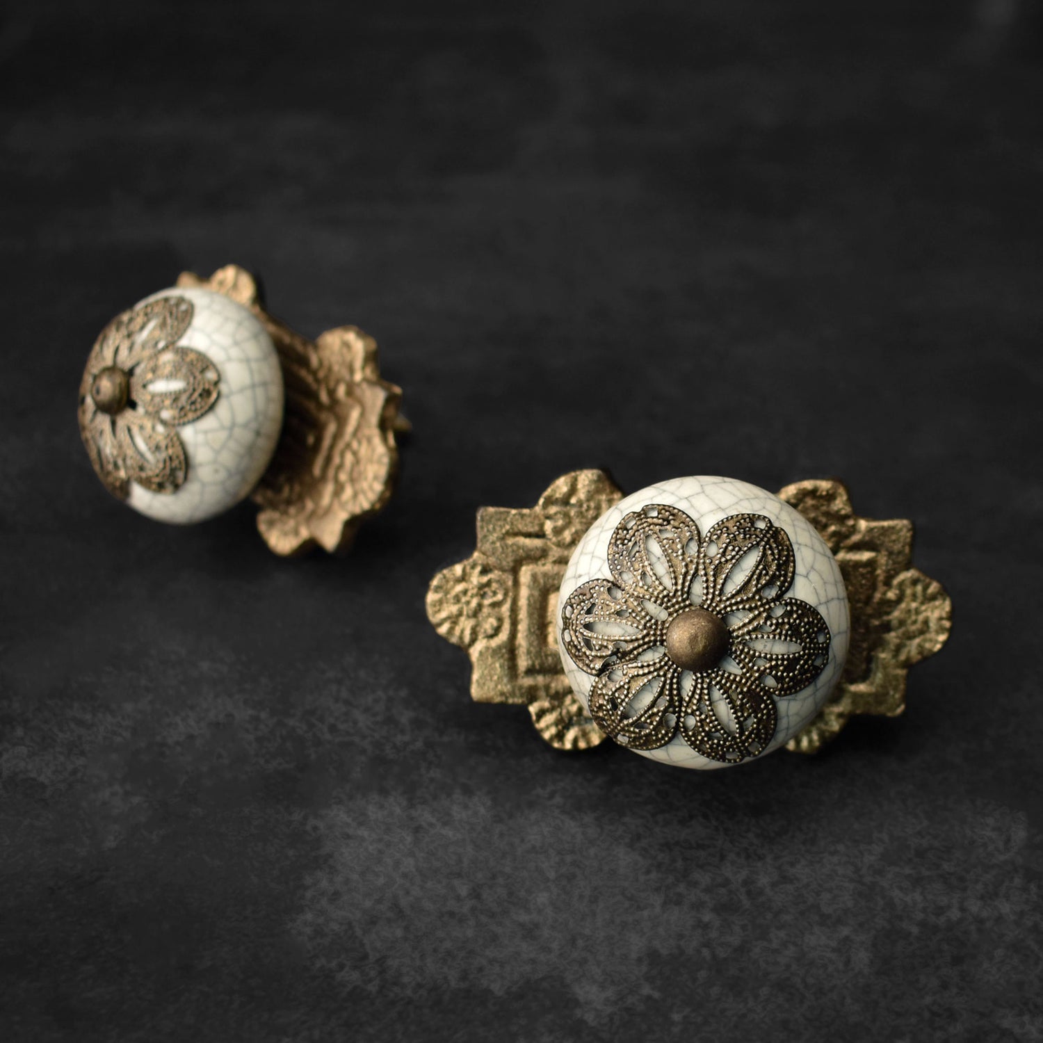 Cavendish Ceramic Cabinet Dresser Knob