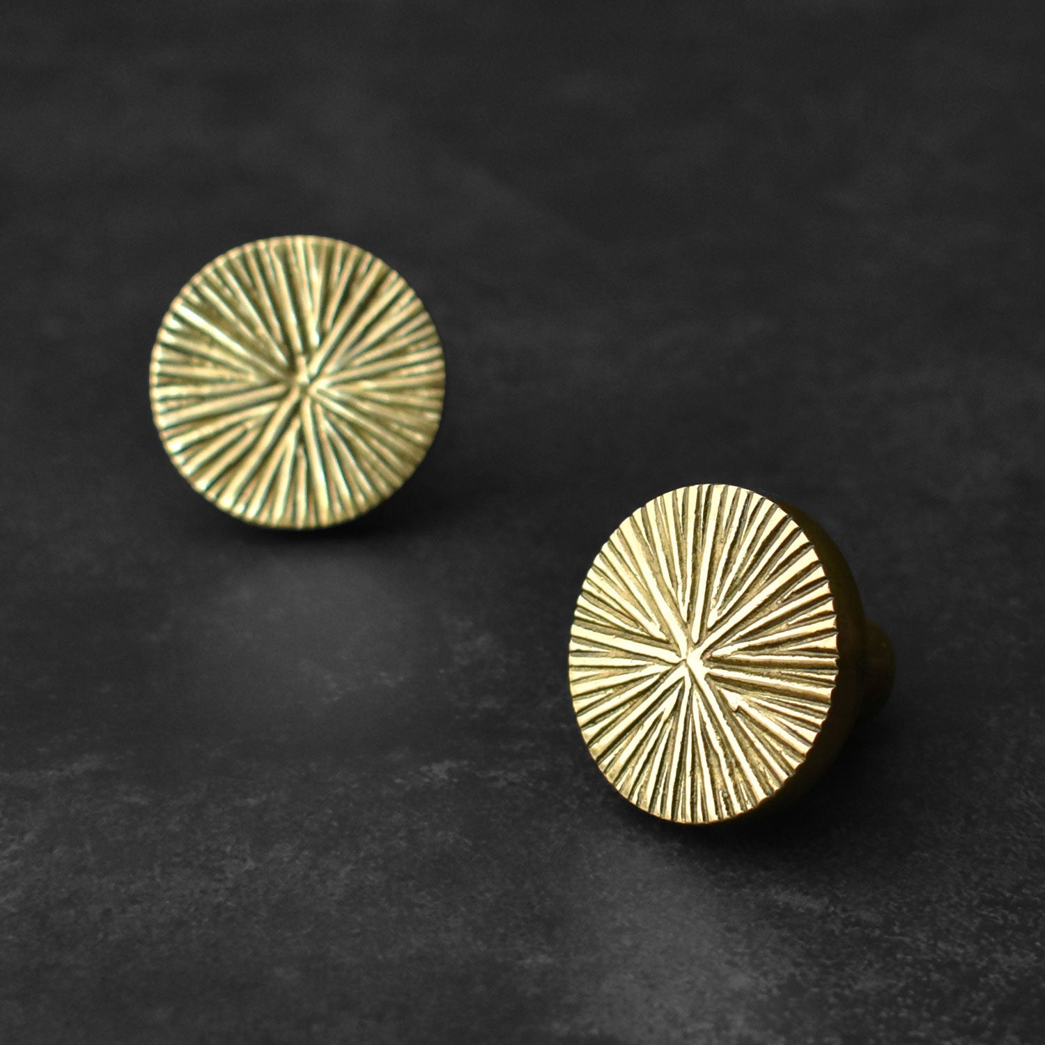 brass knob handle