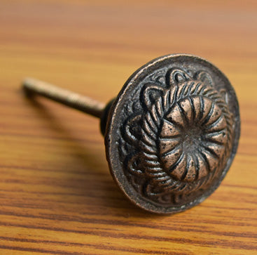 Monarda Vintage Metal Cabinet Dresser Knob
