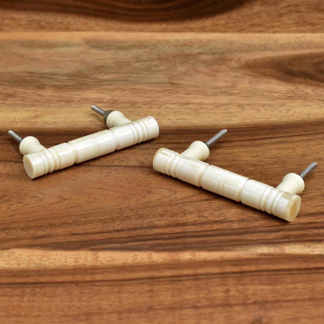 bone bridge wardrobe handle