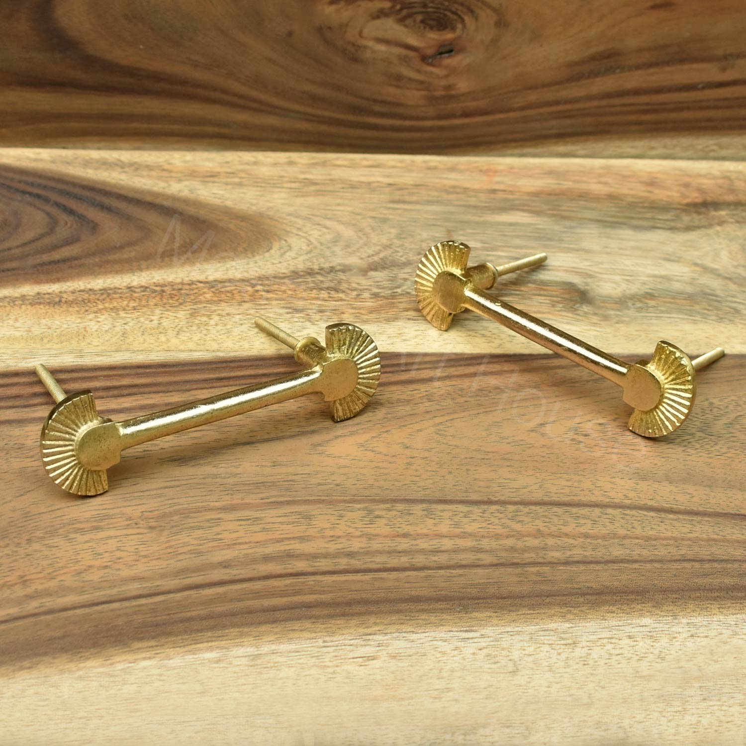 gold cupboard handle