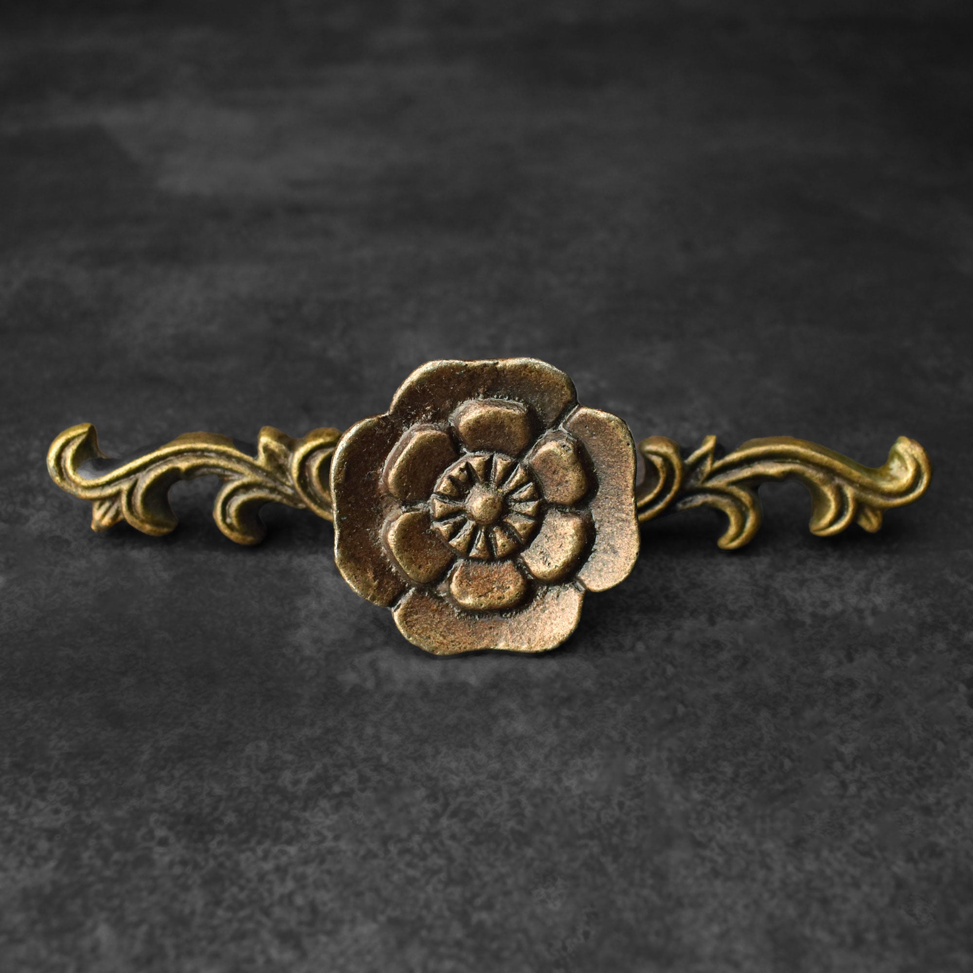 Gildra Vintage Metal Cabinet Drawer Pull Handle