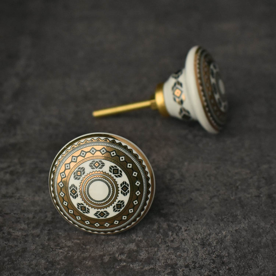 Pharaoh Ceramic Gold Cupboard and Cabinet Door Knob