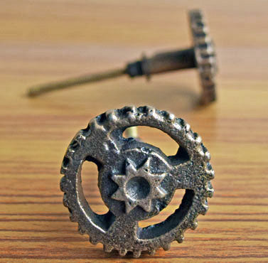 Kabuki Metal Gear Cupboard Drawer Knob