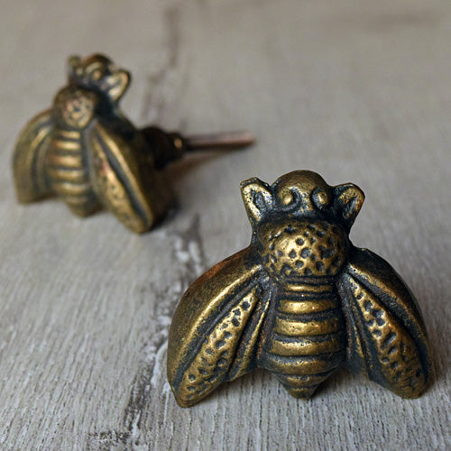 Queenie Bee Cabinet Wardrobe Knob