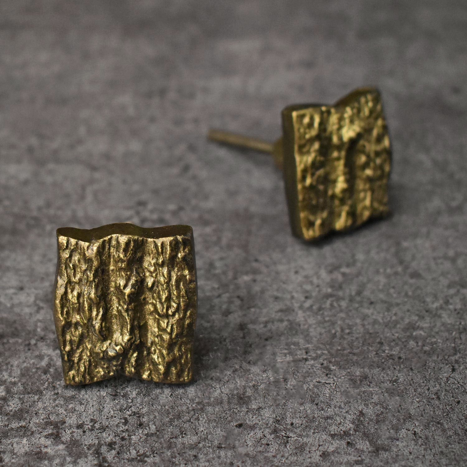 Rind Antique Brass Cabinet Dresser Knob