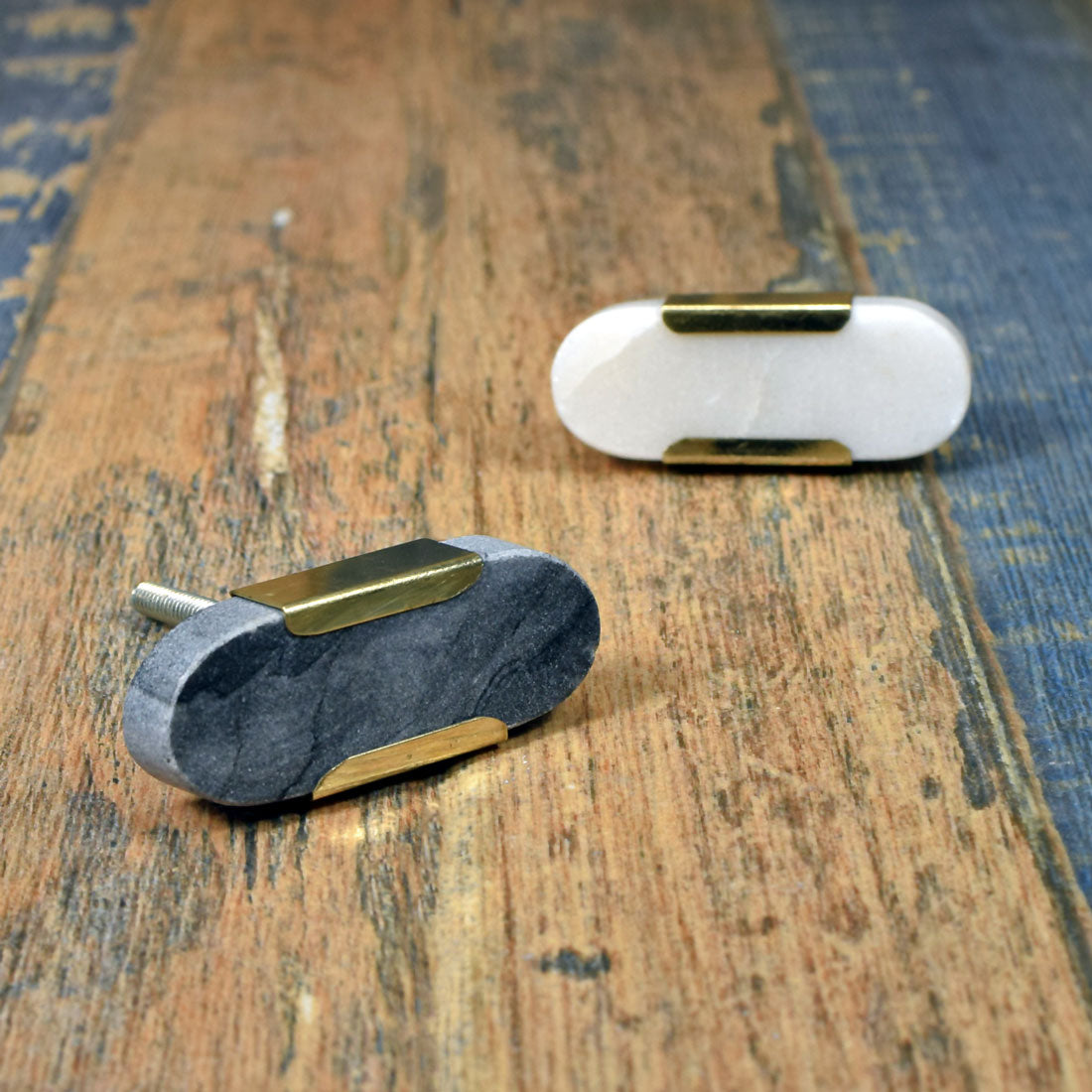 Oval Stone Brass Sleeve Cupboard Drawer Knob