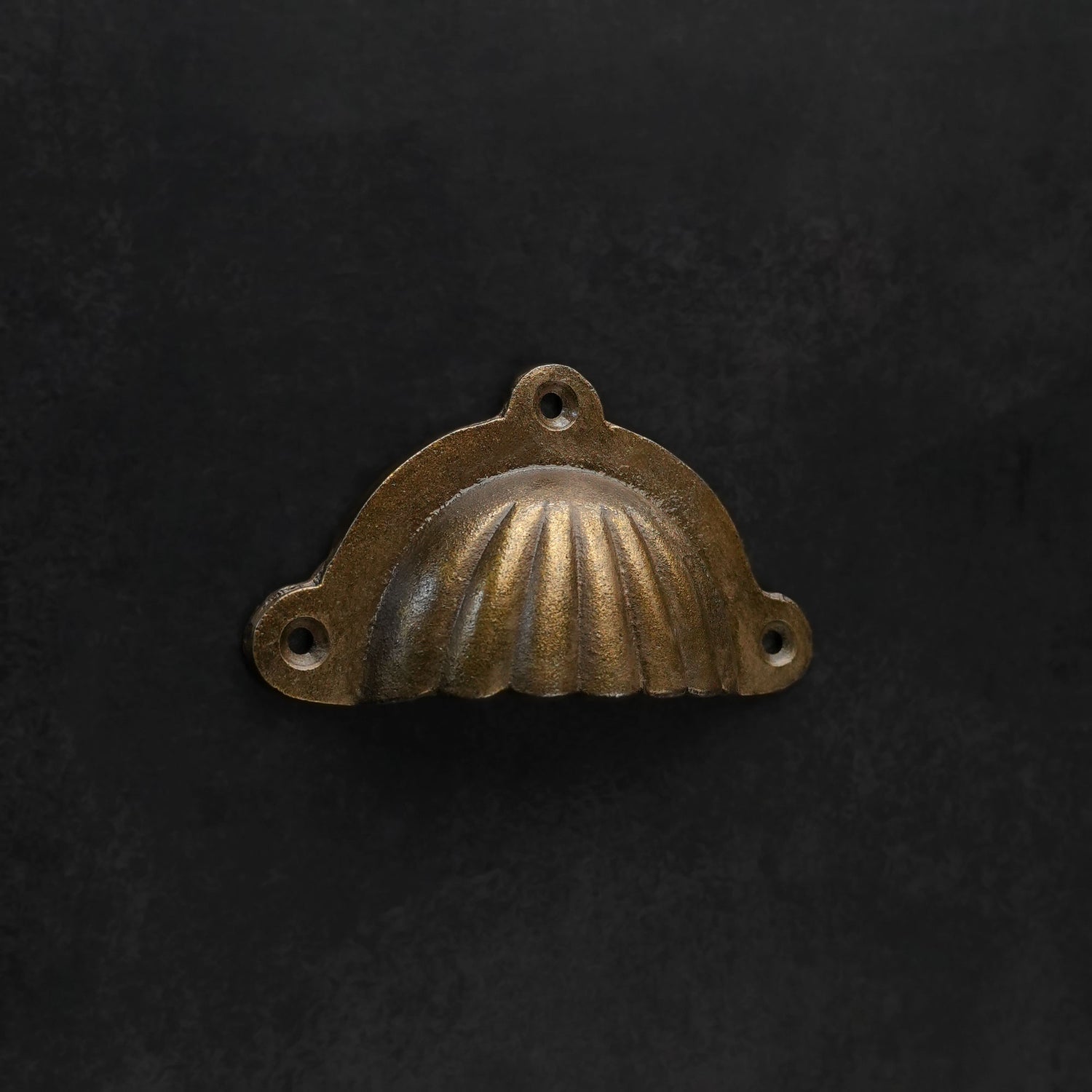 Alnwick Vintage Dresser Cabinet Cup Handle and Pull