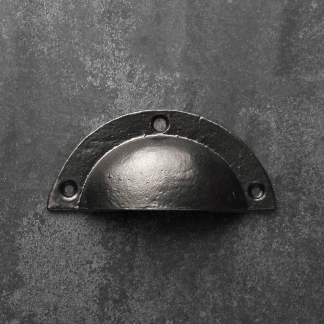 Culzean Black Kitchen Cabinet Cup Handle and Pull