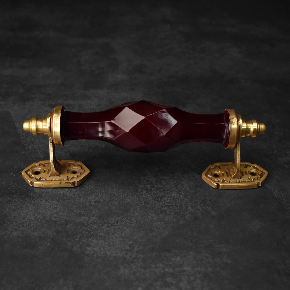 Mersin Maroon Glass Brass Cabinet and Drawer Handle
