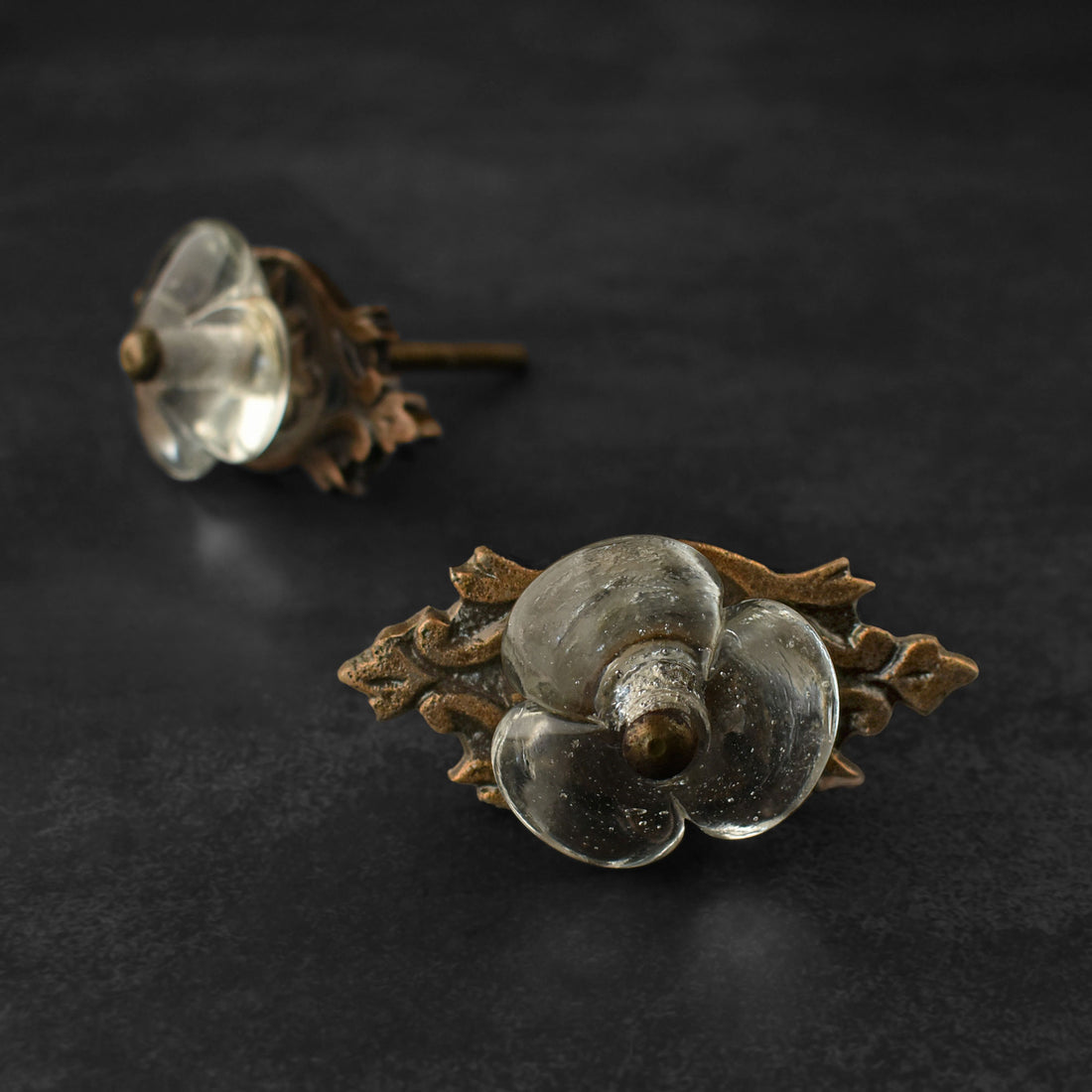 Etna Clear Glass Cabinet Door Knob and Pull