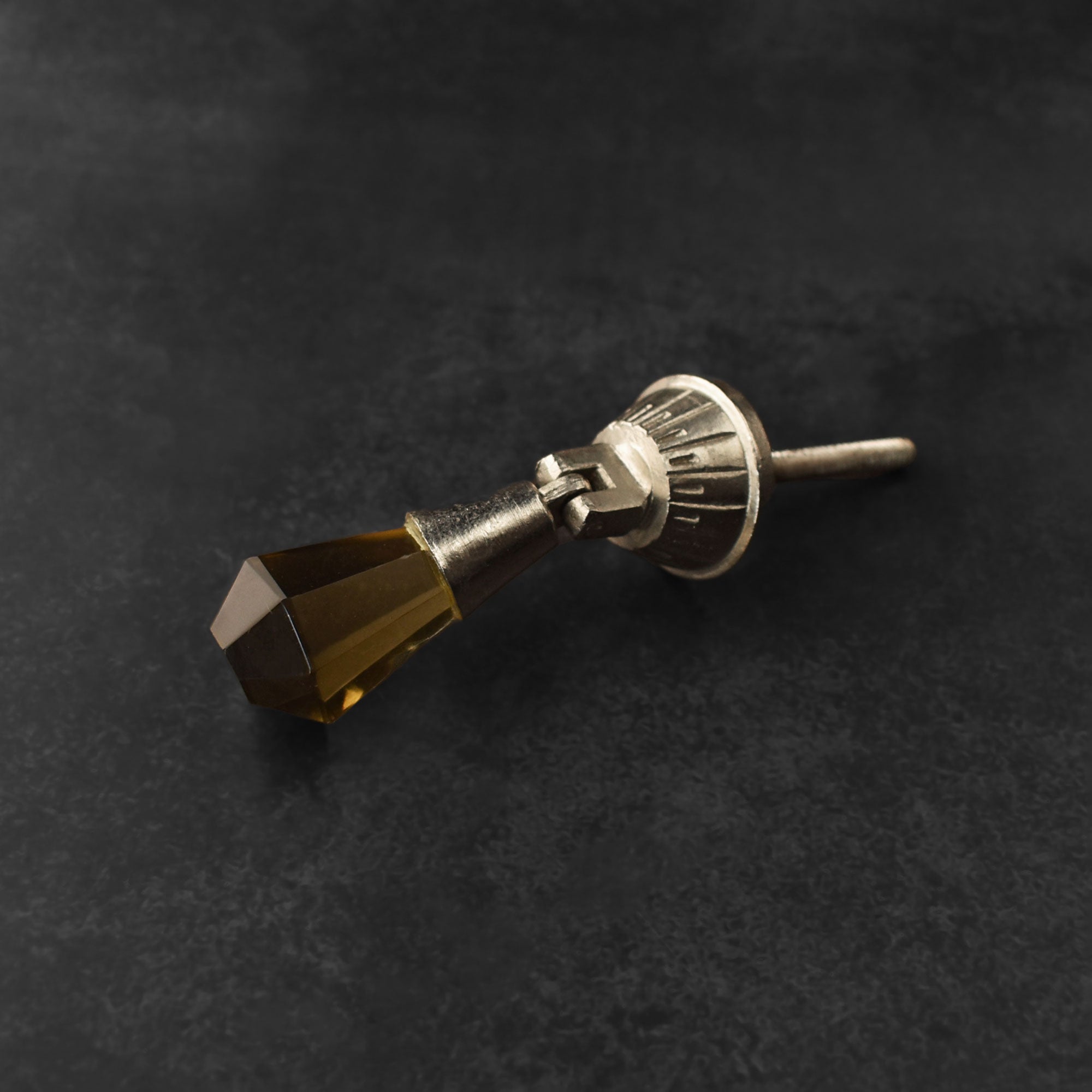 Pegasus Hanging Glass Cabinet Knob and Pull