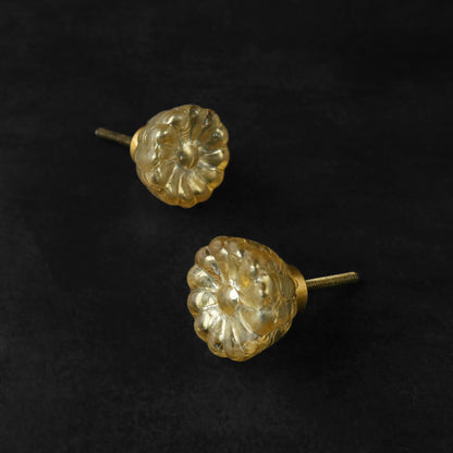 Tiland Crackled Jasmine Glass Cabinet Door Knob