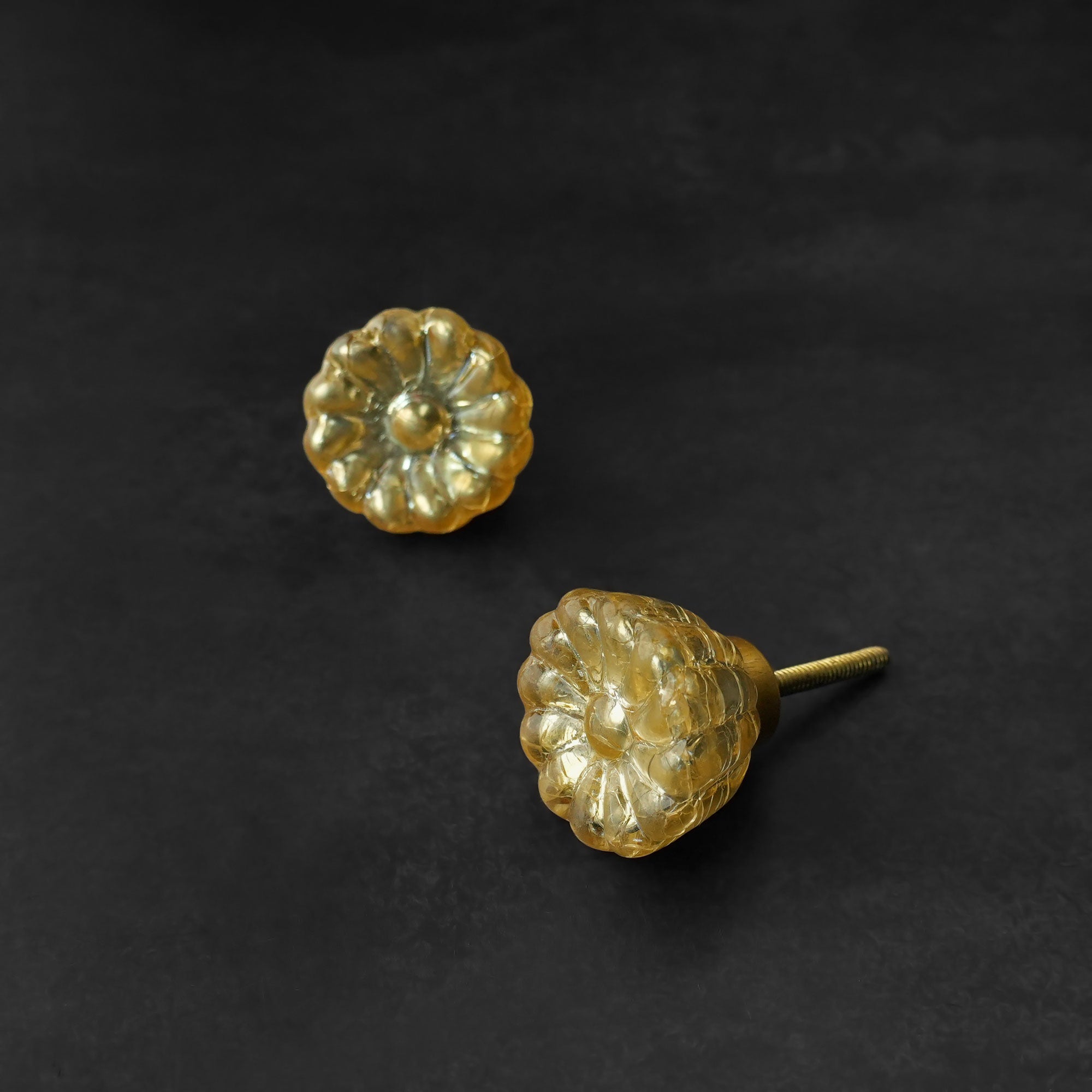 Tiland Crackled Jasmine Glass Cabinet Door Knob