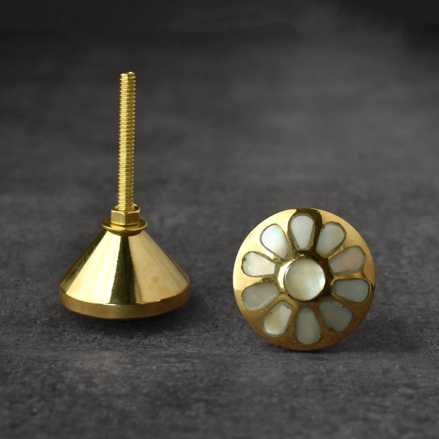 brass cabinet knobs and pulls