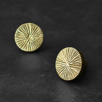 brass knob handle