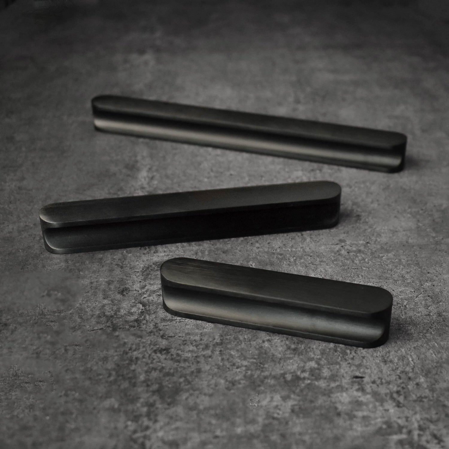 Daytona Black Cabinet Wardrobe Handles