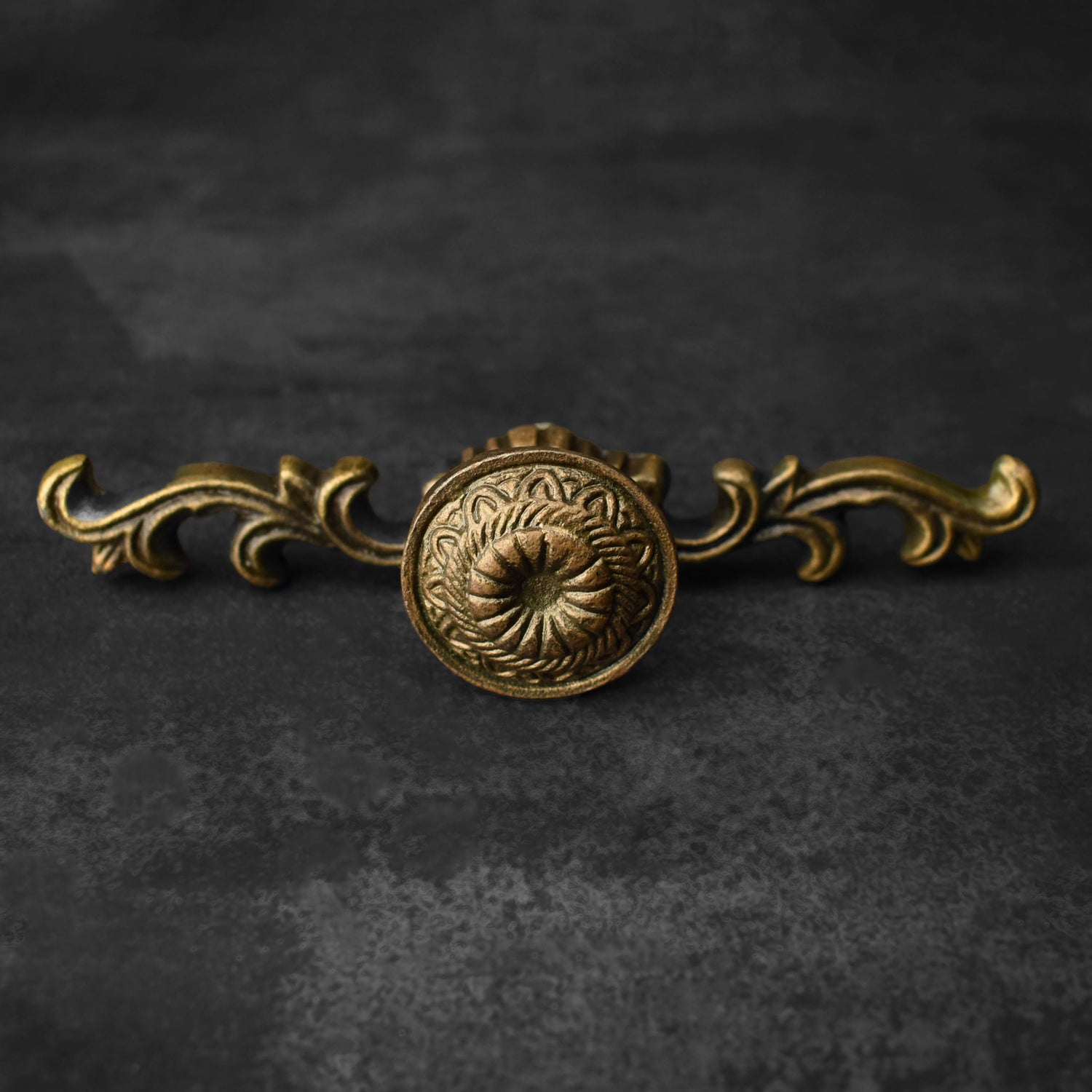Gildra Vintage Metal Cabinet Drawer Pull Handle Spruce and Pop Gildra Vintage Metal Cabinet Drawer Pull Handle Spruce and Pop