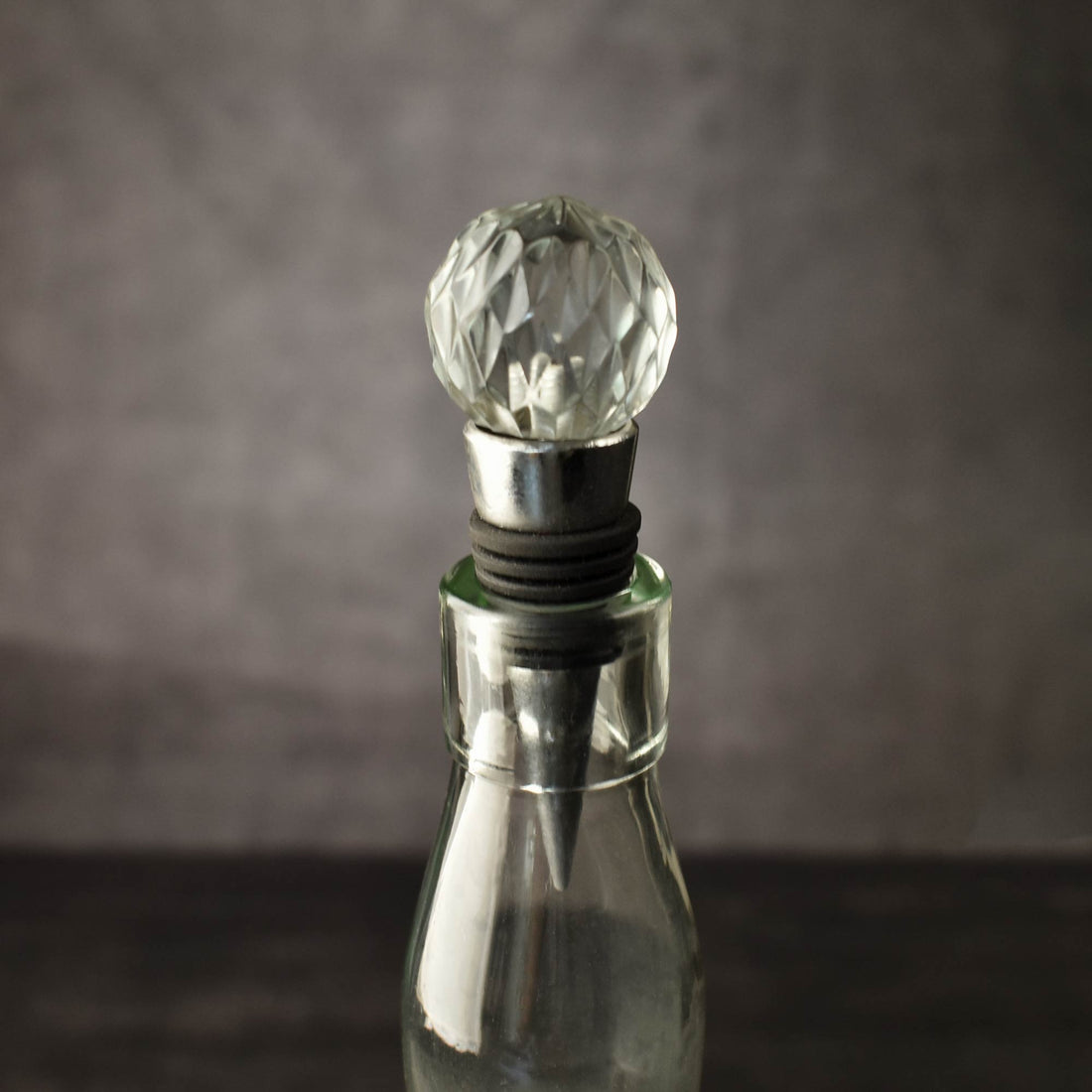 Vinella Cut Glass Wine Bottle Stopper
