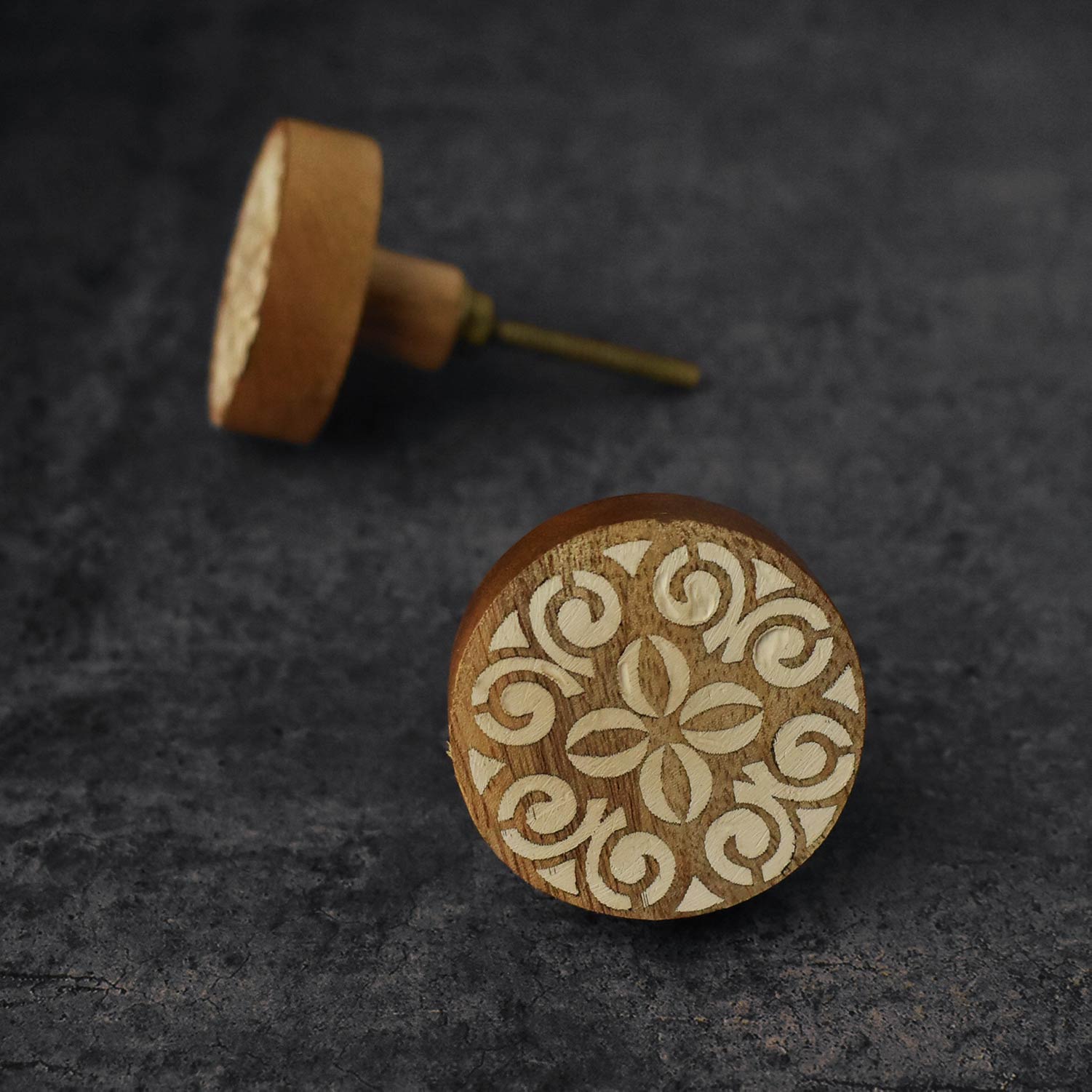 Pashmina Etched Wood Cabinet Dresser Knob