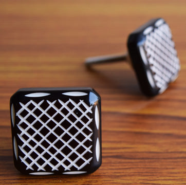 Gatsby Etched Resin Kitchen Cabinet Dresser Knob