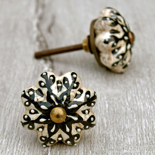 Valletta Crackled Ceramic Cupboard Wardrobe Knob Pull