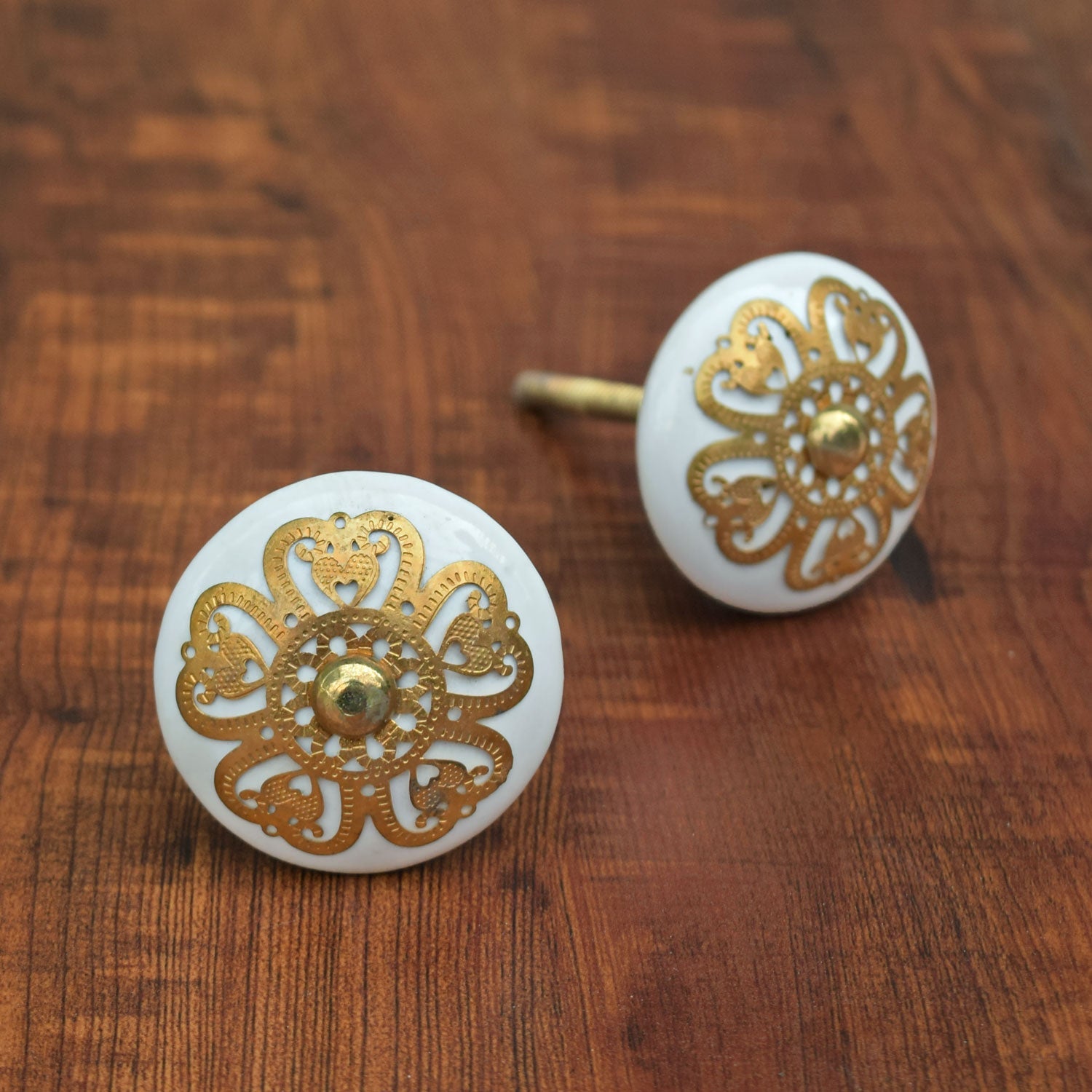 Scythian Gold Filigree White Ceramic Cabinet Door Knob