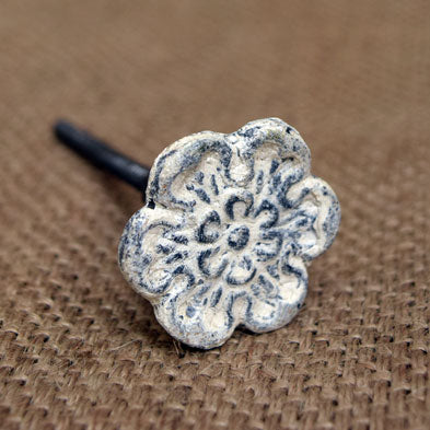 Yoruba Shabby Chic Flower Drawer Knob