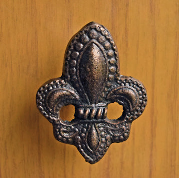 Cupola Fleur De Lis Cupboard Drawer Knob